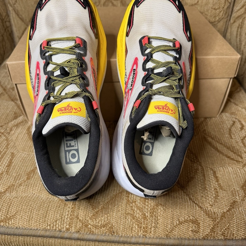 Brooks Caldera 7 Trail Running Shoes Womens 9.5 B Lunar Loft DNA 1204041B094 - Picture 7 of 10